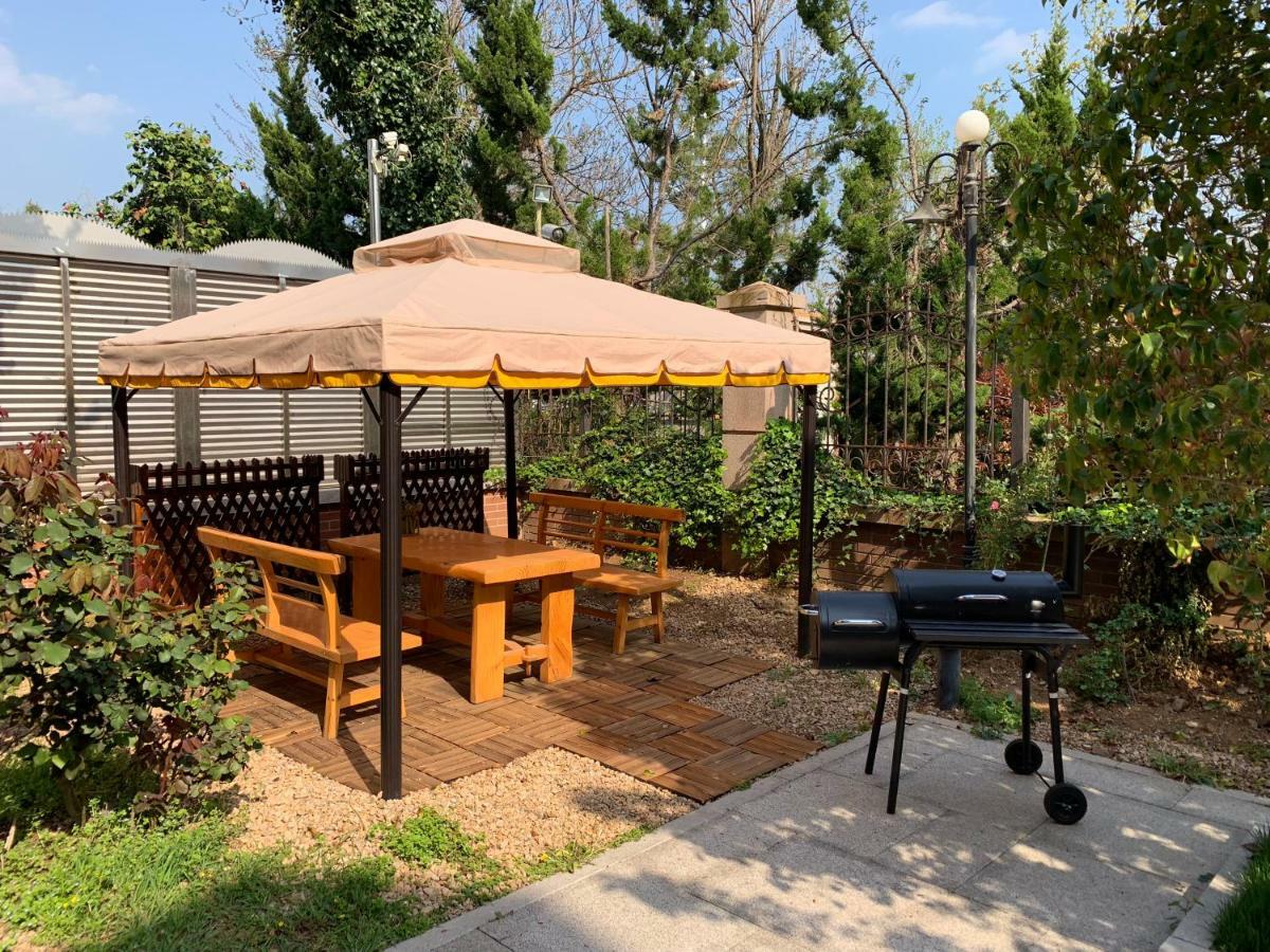 Floral Hotel - Begonia Villa Csingtao Kültér fotó
