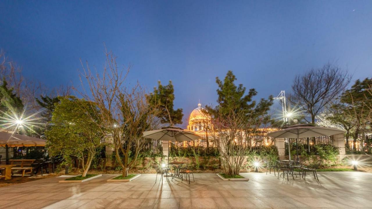 Floral Hotel - Begonia Villa Csingtao Kültér fotó